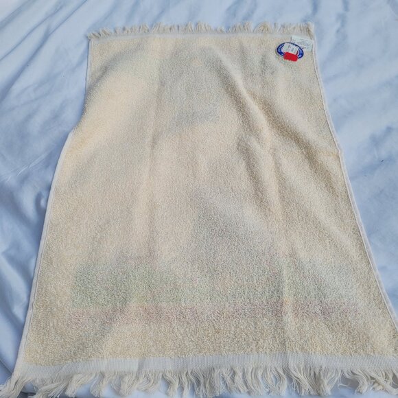 Cannon Dish Towels Vintage Christmas Wreath Bears Candy Canes USA Set 4 Kitchen - Picture 7 of 10